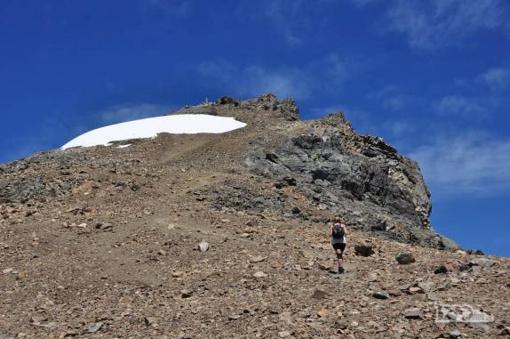 Último trecho da trilha ao cume do Cerro Piltriquitrón, em El Bolsón, na Argentina